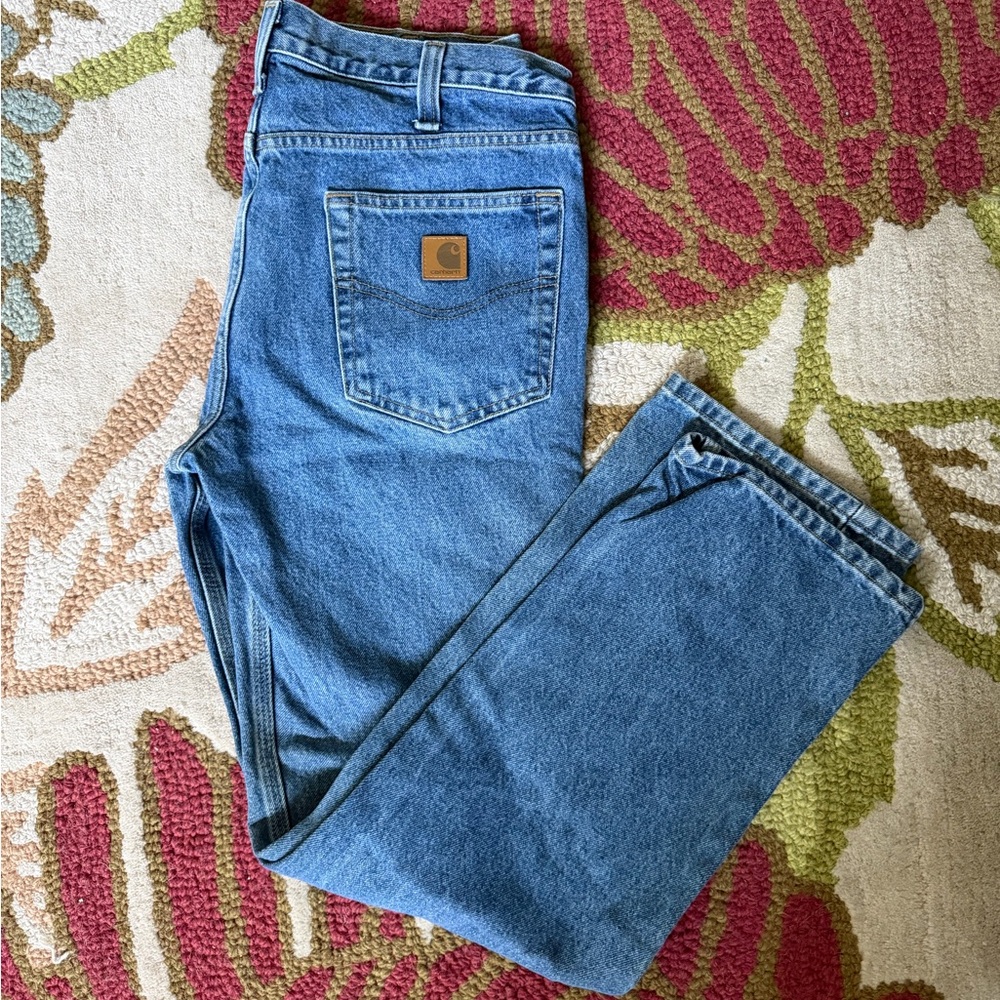 Carhartt “Traditional Fit” Deep Blue Denim Jeans 33x30 Workwear Vintage Style